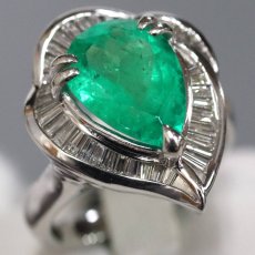 画像1: Pt900エメラルドダイヤモンドリング E2.96 D0.64 10.6g #12.5 (1)