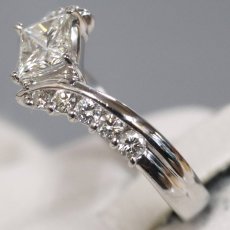 画像2: Pt900ダイヤモンドリング D0.596 D0.28 5.6g #11 (2)