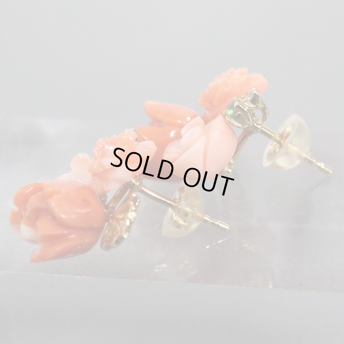 画像4: K18サンゴピアス フラワーモチーフ 3.6g (4)