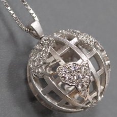 画像3: K18WGダイヤモンドネックレス 地球儀モチーフ D0.55 8.2g AJ付50cm (3)