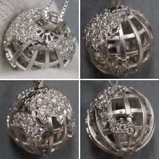 画像4: K18WGダイヤモンドネックレス 地球儀モチーフ D0.55 8.2g AJ付50cm (4)