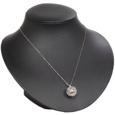 画像6: K18WGダイヤモンドネックレス 地球儀モチーフ D0.55 8.2g AJ付50cm (6)