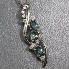 画像1: K18WGアレキサンドライトダイヤモンドペンダント A0.72 D0.24 4.5g AJ付44cm (1)