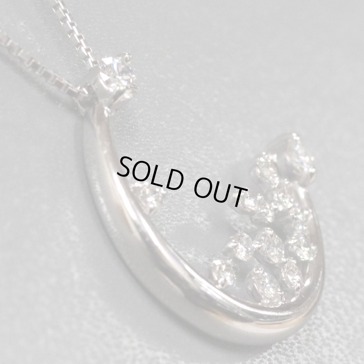 画像3: 星の砂 Pt850/900ダイヤモンドネックレス 三日月モチーフ D0.59 8.9g 40cm 内外箱 (3)