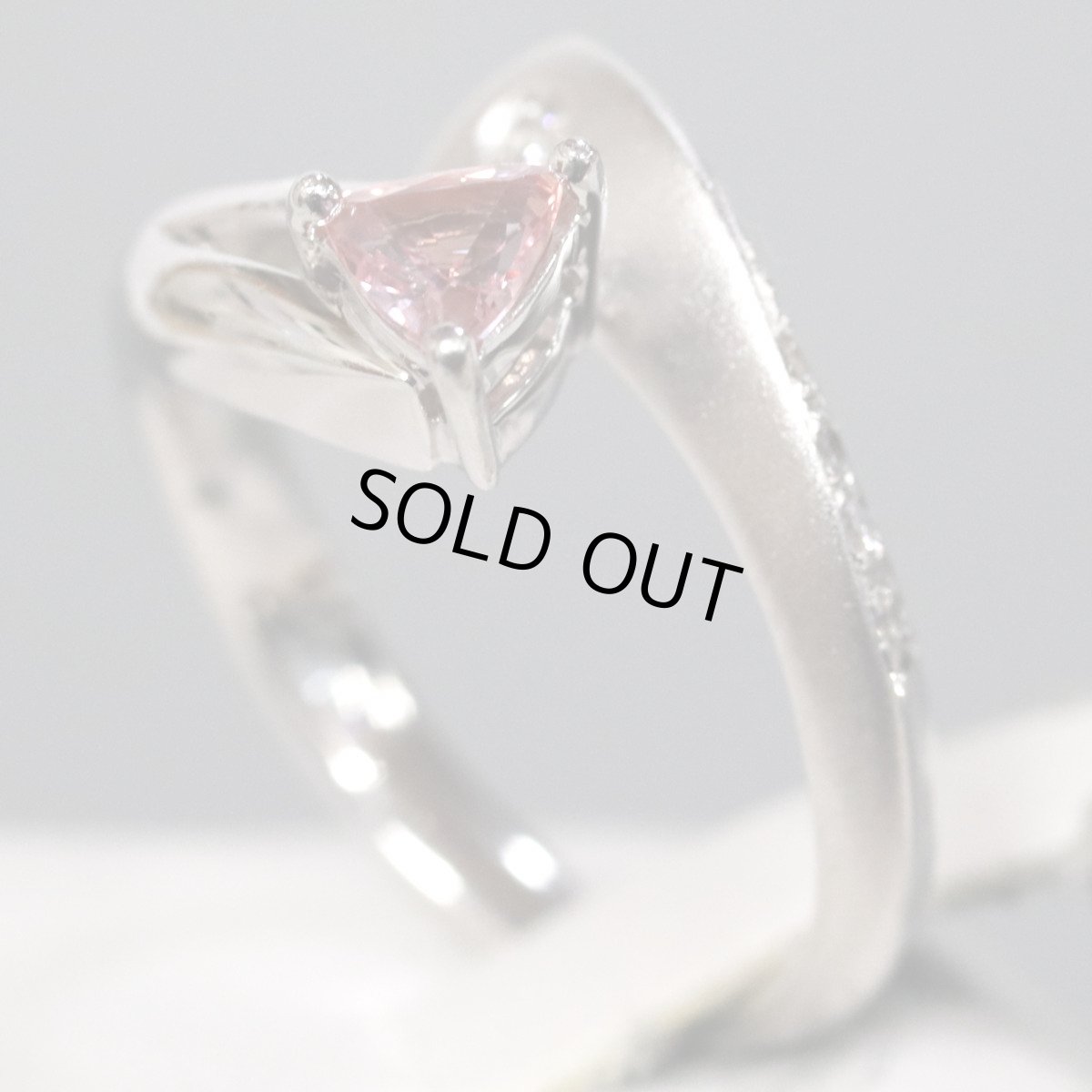 画像2: Pt900ピンクサファイアダイヤモンドリング PS0.337 D0.10 6.8g #11 ソーティング (2)