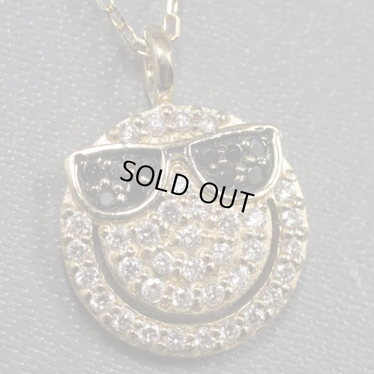 画像1: K18ダイヤモンドネックレス スマイルマーク サングラス D0.35 3.7g AJ付45cm (1)