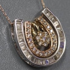 画像3: K18PG/WG/YGダイヤモンドペンダント 馬蹄モチーフ D0.06 D0.12 D0.30 4.0g AJ付50cm (3)