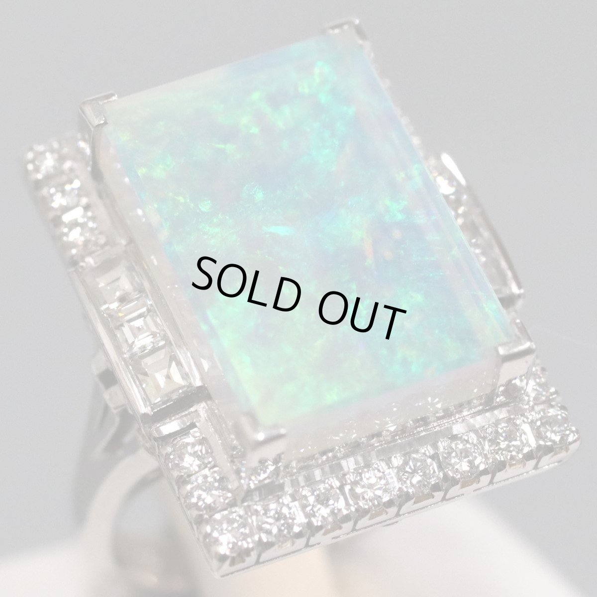 画像1: Pt900オパールダイヤモンドリング O6.62 D0.83 12.1g #9 ソーティング (1)