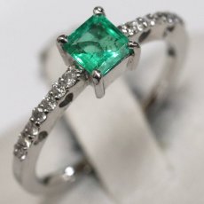 画像4: K18WGエメラルドダイヤモンドリング E0.35 D0.23 2.2g #10 (4)