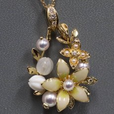 画像1: ミキモト K18パールダイヤモンドペンダント フラワーモチーフ 11.6g 44cm (1)