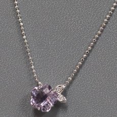 画像2: タサキ K18WGアメジストダイヤモンドネックレス フラワーモチーフ D0.02 4.1g 39cm (2)