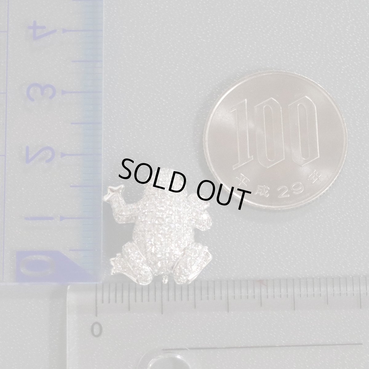 画像10: K18WGダイヤモンドグリーンガーネットペンダントトップ/ブローチ カエルモチーフ D0.88 G0.05 3.7g (10)