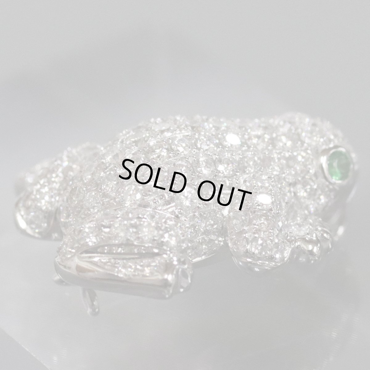 画像3: K18WGダイヤモンドグリーンガーネットペンダントトップ/ブローチ カエルモチーフ D0.88 G0.05 3.7g (3)