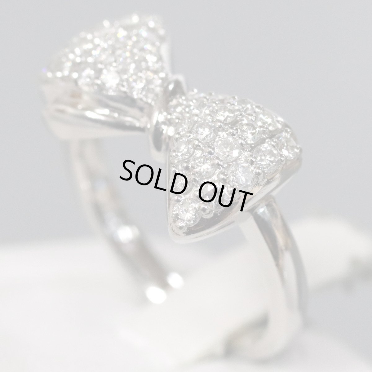 画像2: Pt900ダイヤモンドリング リボンモチーフ D0.54 7.7g #12.5 (2)