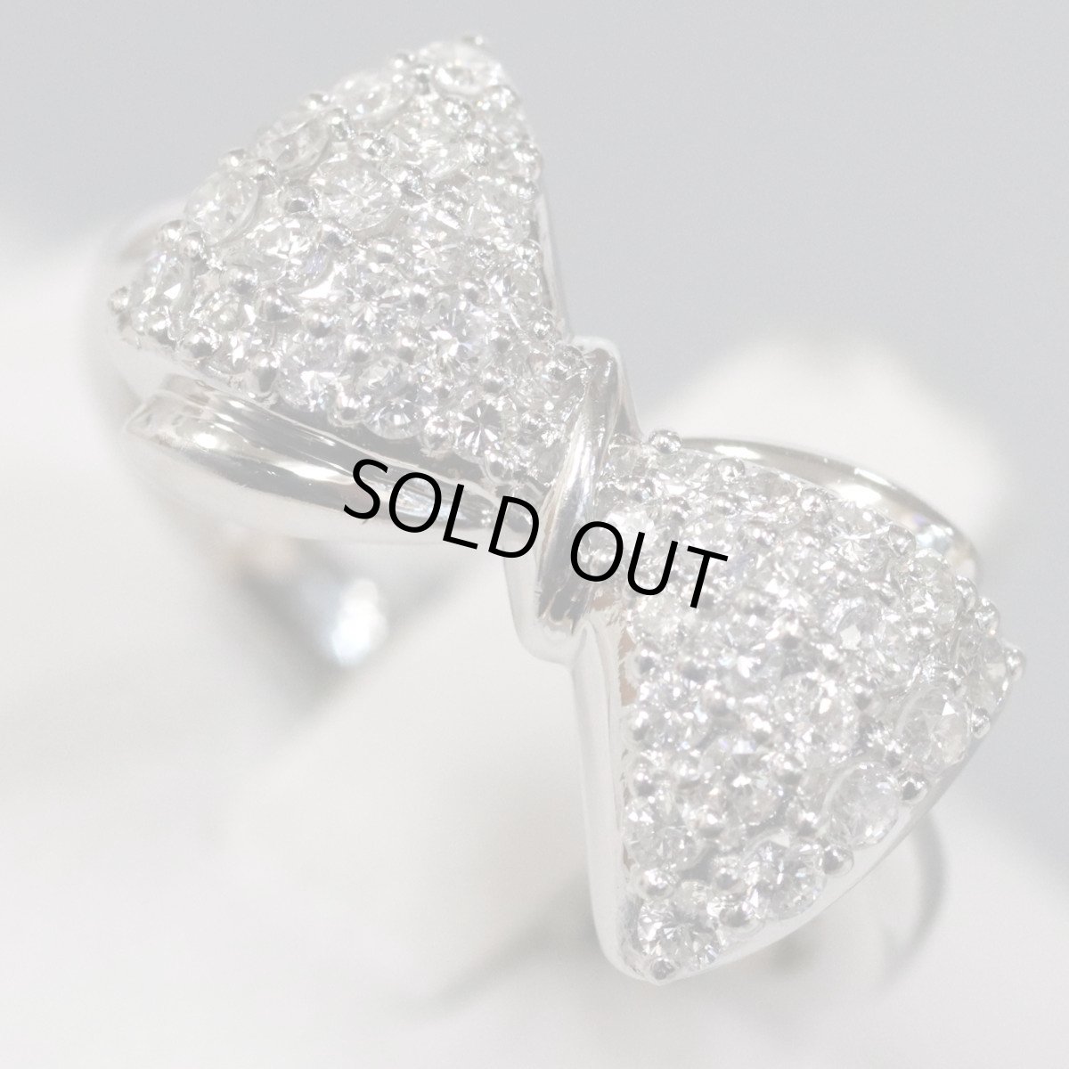 画像4: Pt900ダイヤモンドリング リボンモチーフ D0.54 7.7g #12.5 (4)