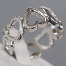 画像3: ピンキー&ダイアン 750WGリング ハートモチーフ 5.2g #9 (3)