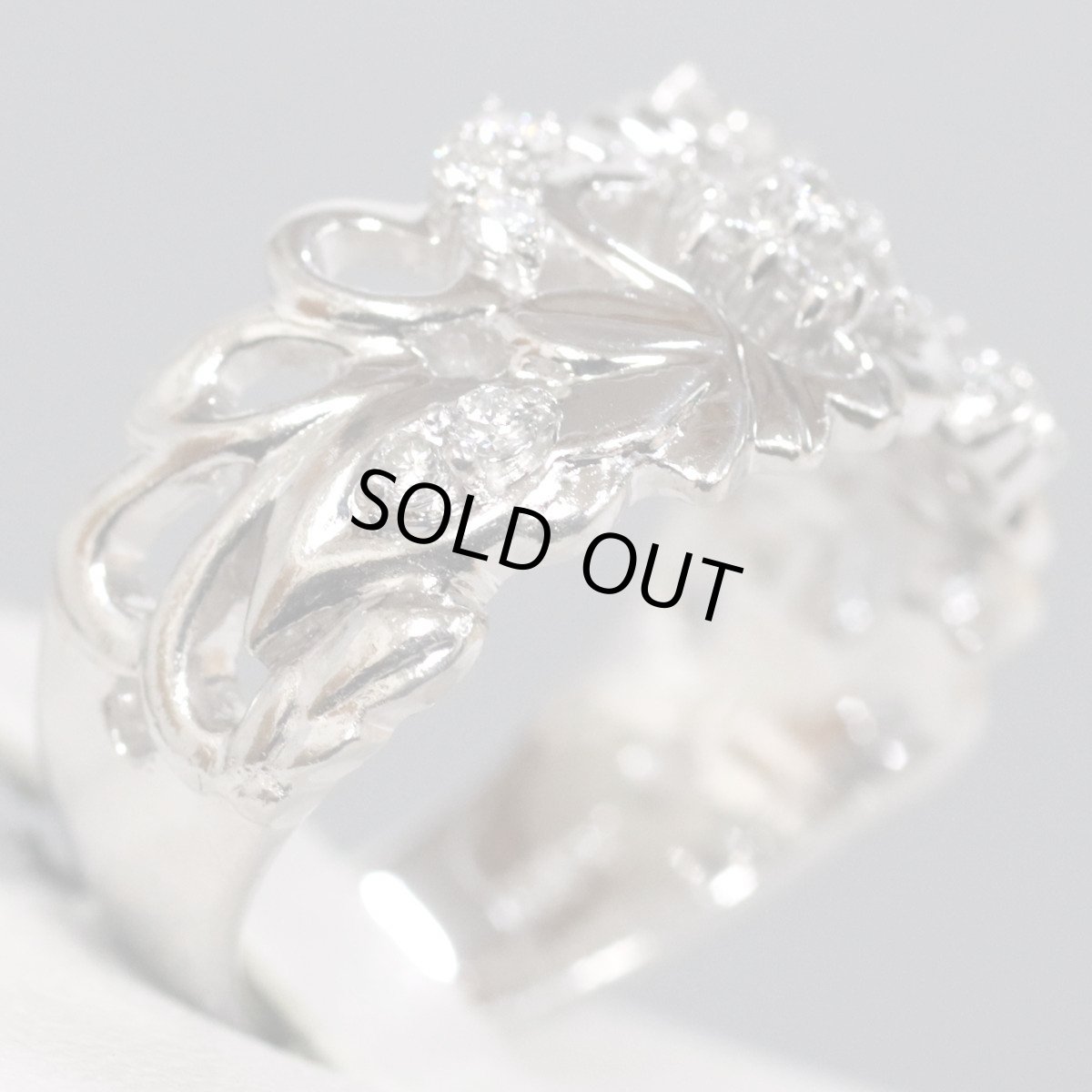 画像2: Pt900ダイヤモンドリング フラワーモチーフ D0.27 9.6g #11 (2)