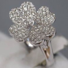 画像2: K18WGダイヤモンドリング フラワーモチーフ D0.72 4.8g #11 (2)