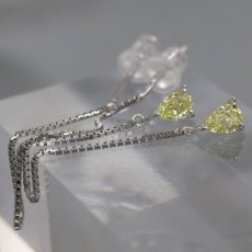 画像1: Pt900/950イエローダイヤモンドピアス D0.223 D0.213 キャッチ込み1.2g ソーティング×2 鑑定書 (1)