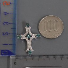 画像9: K18WGアレキサンドライトダイヤモンドペンダントトップ クロスモチーフ A1.02 D0.25 3.5g 鑑別書 (9)