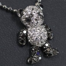 画像9: K18WGホワイトサファイアブラックダイヤモンドペンダントトップ パンダモチーフ WS0.60 BkD0.50 2.3g (9)