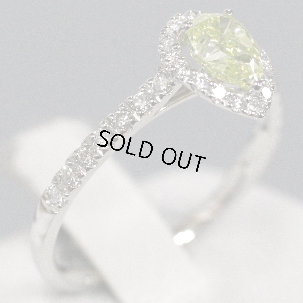 画像2: Pt900グリーニッシュイエローダイヤモンド/ダイヤモンドリング D0.562 D0.24 2.3g #11 鑑定書 ソーティング (2)