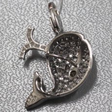 画像4: K18WGダイヤモンドペンダントトップ クジラモチーフ D1.00 3.6g (4)