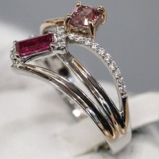 画像2: Pt950/K18PGピンクサファイアルビーダイヤモンドリング S0.43 R0.31 D0.21 5.7g #12 (2)