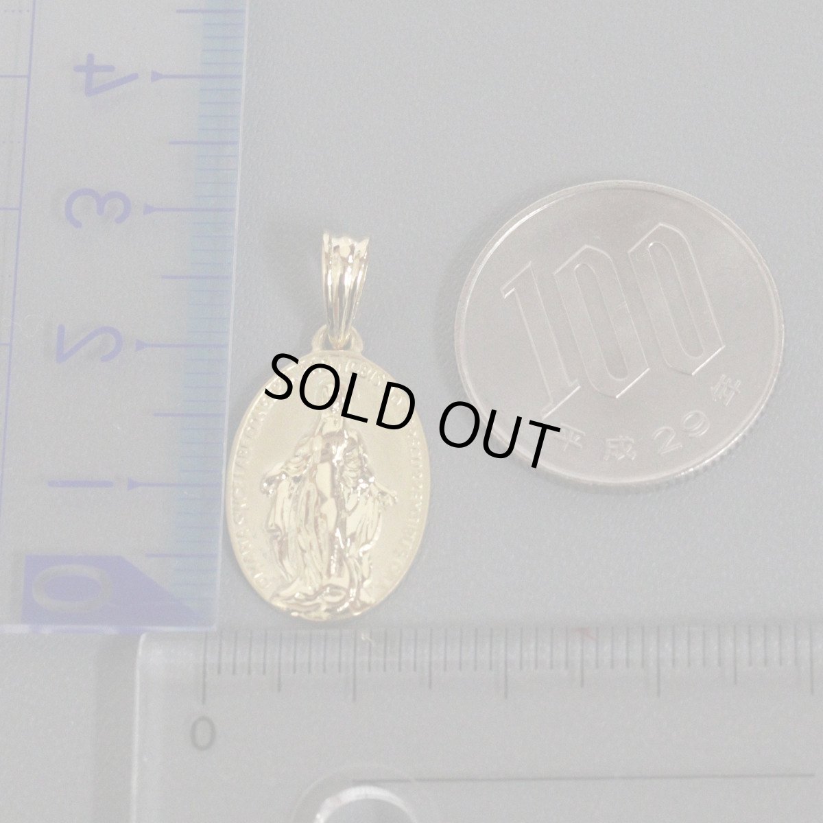画像9: K18ペンダントトップ 聖母マリアモチーフ 2.9g (9)