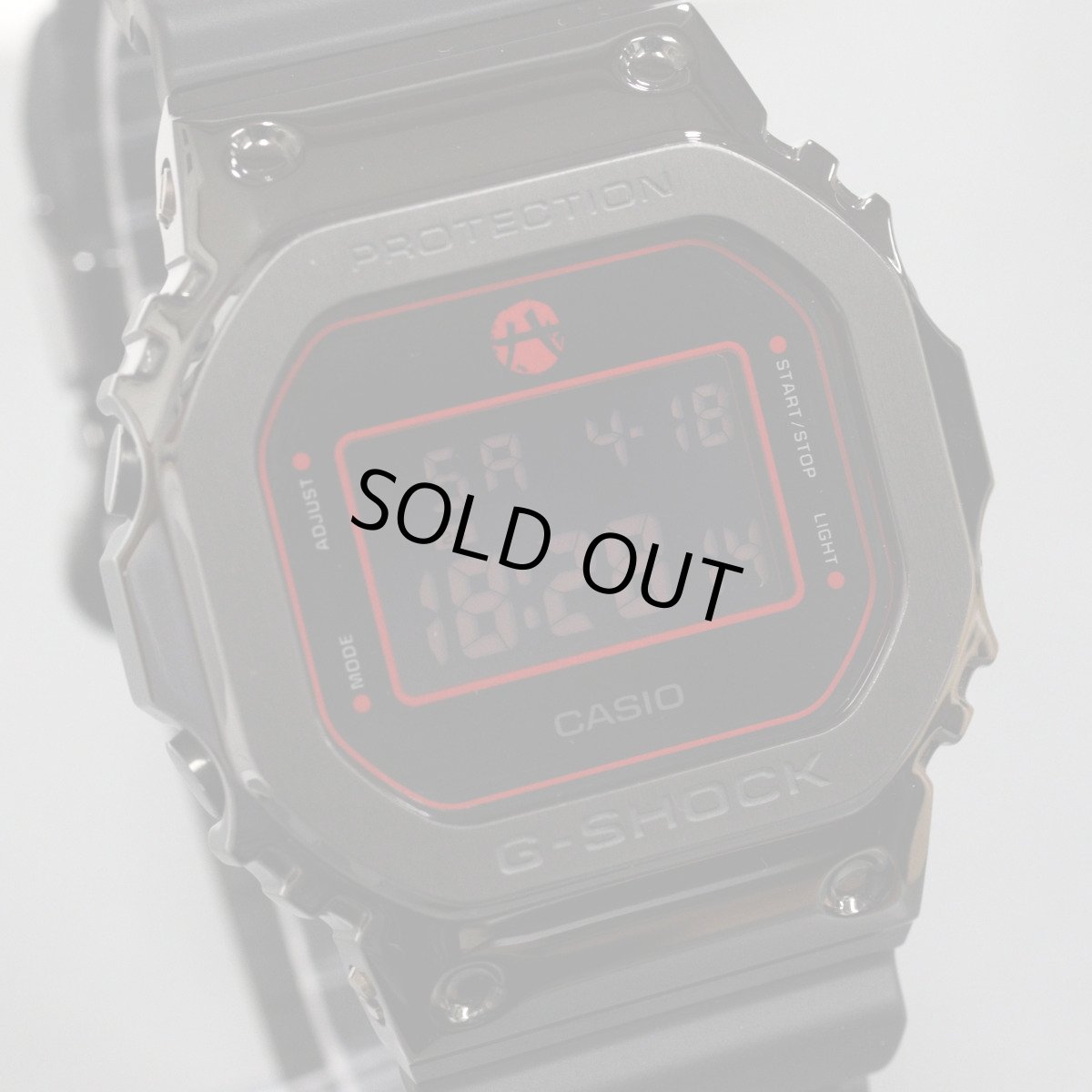 画像2: カシオ G-SHOCK 八村塁選手 シグネチャーモデル(GM-5600RH-1JR) (2)