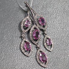 画像1: K18WGピンクサファイアダイヤモンドペンダントトップ 枝葉モチーフ 4.6g (1)