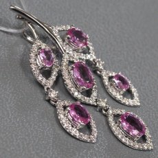 画像2: K18WGピンクサファイアダイヤモンドペンダントトップ 枝葉モチーフ 4.6g (2)