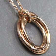 画像2: 750PG トリニティ 5Pダイヤモンド ネックレス 2009年クリスマス限定 7.3g 41cm 保証書 (2)