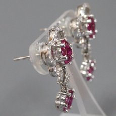 画像3: K18WGルビーダイヤモンドピアス R1.90×2 D0.45×2 キャッチ込み6.5g (3)