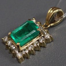 画像3: K18エメラルドダイヤモンドペンダントトップ E1.20 D0.33 2.2g 鑑別書 (3)