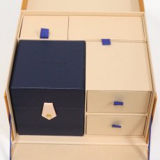 画像9: ルイヴィトン タンブールホライゾン ライトアップ(QAD01Z)箱 取説兼保証書 充電器 (9)