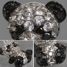 画像4: K18WG ホワイトサファイア ブラックダイヤモンド ペンダント パンダモチーフ WS0.60 BkD0.20 5.4g AJ付50cm (4)