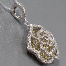 画像2: K18WG ダイヤモンド/イエローダイヤモンド ペンダントトップ バラモチーフ D0.42 YD0.65 4.2g (2)