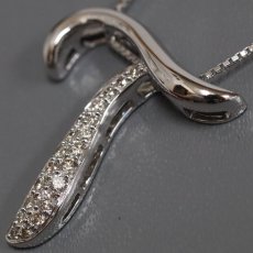 画像2: K18WG ダイヤモンド ネックレス Tモチーフ D0.26 5.0g アジャスター付45cm (2)