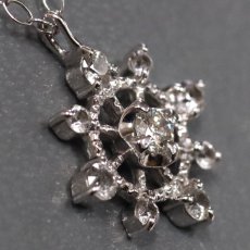 画像3: ヨンドシー K18WG ダイヤモンド ホワイトサファイア ネックレス スノーフレーク 2008年クリスマス限定 2.0g 41cm (3)