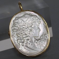 画像1: K18シェルカメオペンダントトップ/ブローチ 6.4g 鑑別カード (1)