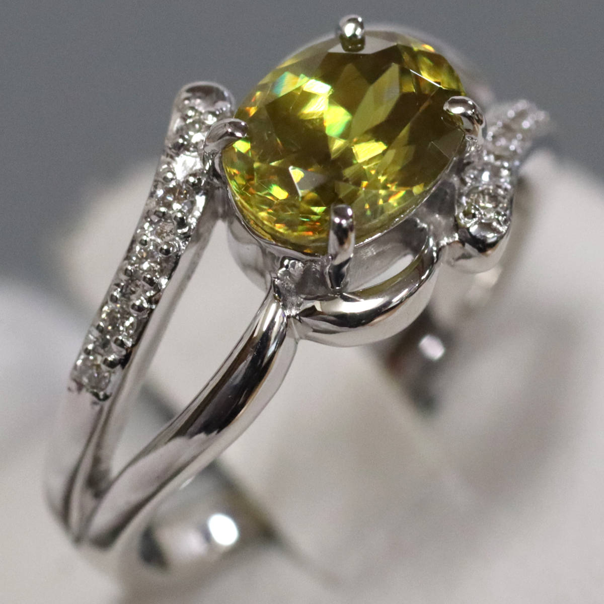 K18WGスフェーンダイヤモンドリング S1.67 D0.08 4.9g #12