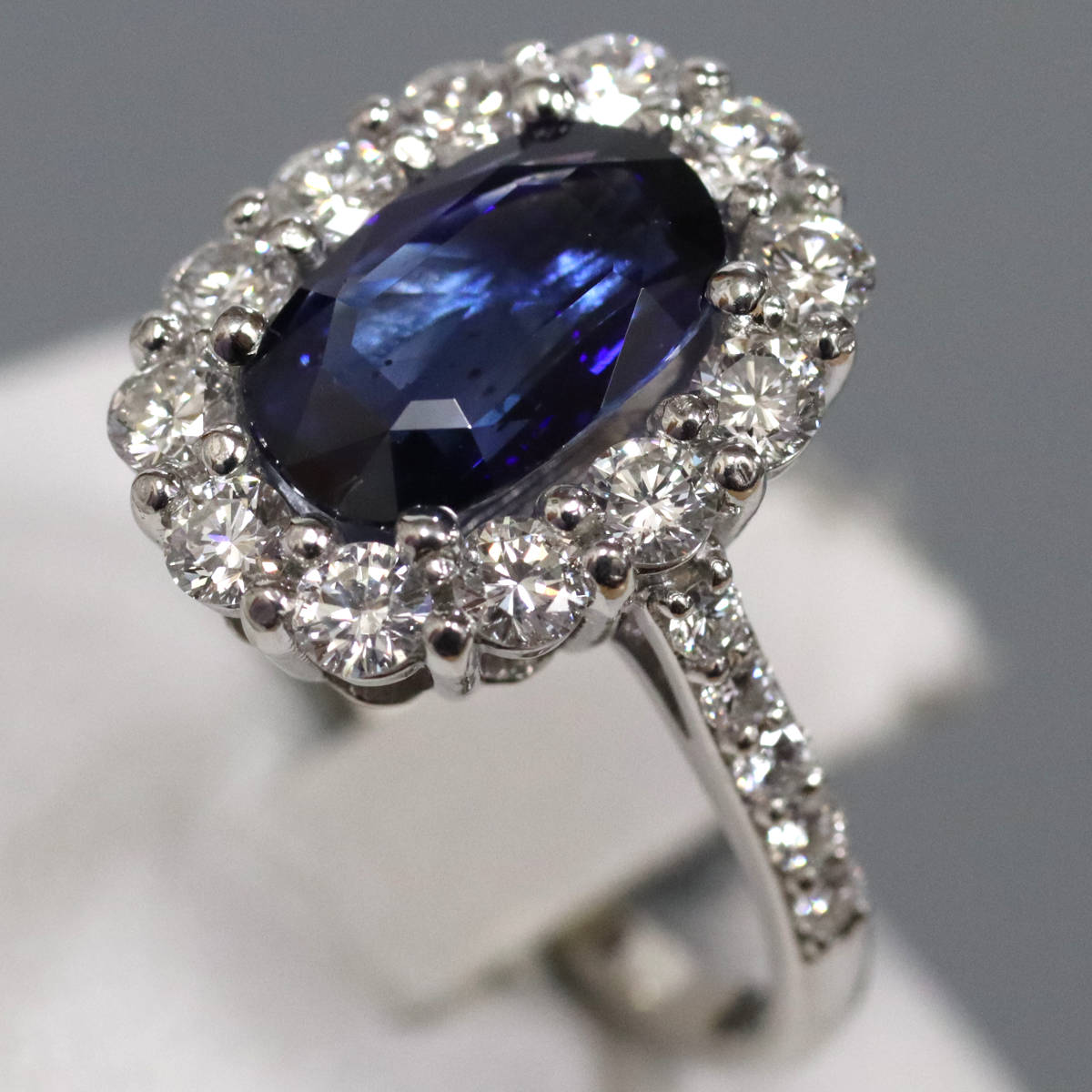 画像2: Pt900コーンフラワーブルーサファイアダイヤモンドリング S2.98 D1.00 7.5g #12.5 AIGS鑑別書 (2)